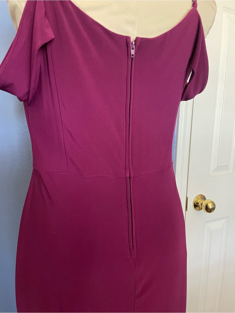 Jodi Kristopher Wine Formal Dress - Picture 6 of 10